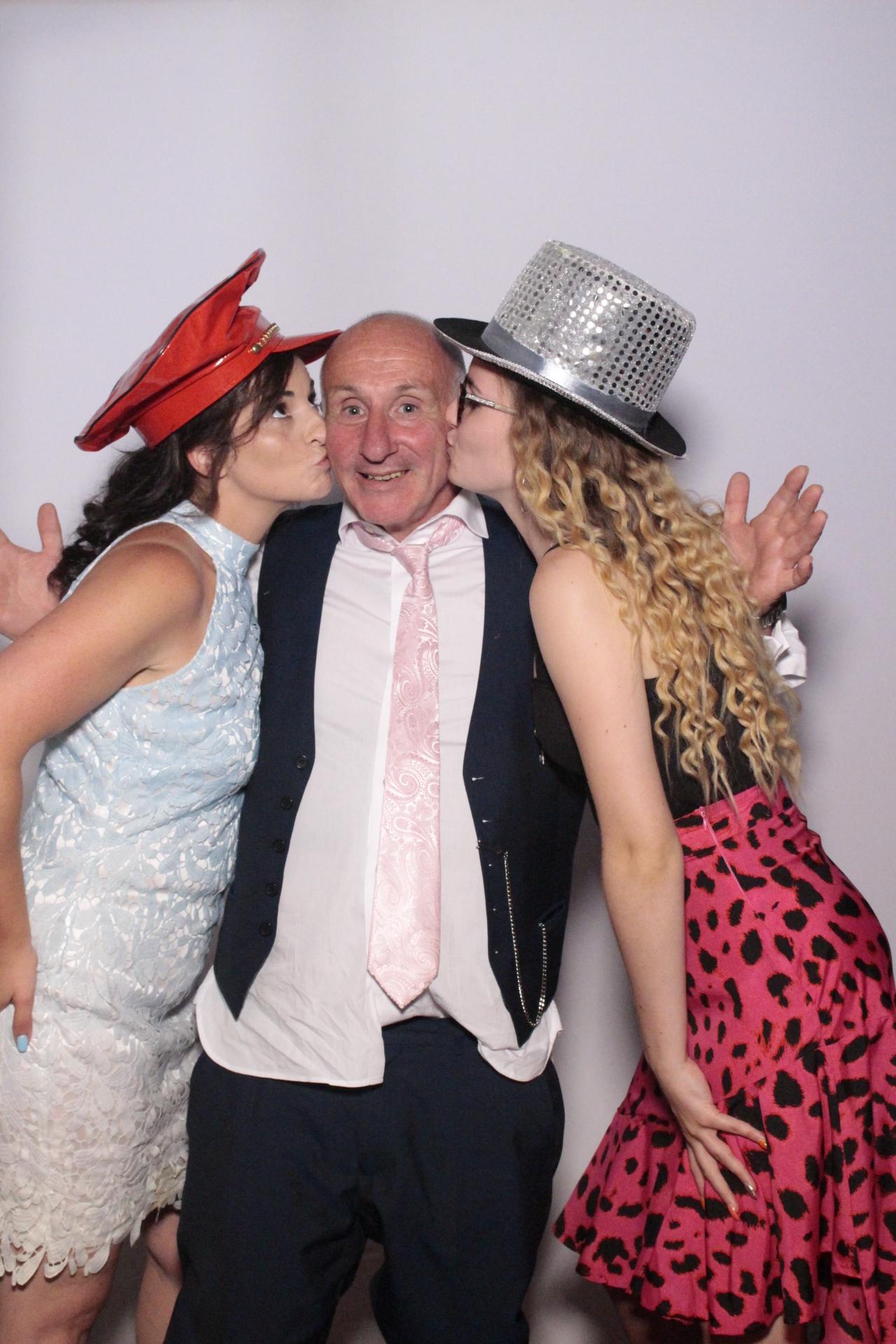 Gemma & Scott's Wedding | View more photos from the event at gallery.myphotoboothexperience.co.uk/u/MyPhotoBoothExperienceLtd/Gemma-Scotts-Wedding